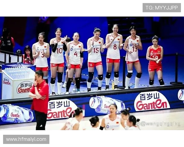 巾帼英雄再出征奥运赛场中国女排对决巴西队的精彩瞬间回顾